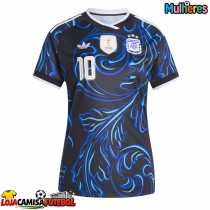 Camisa de Futebol Argentina Lionel Messi #10 Equipamento Secundário Mulheres Mundo 2026 Manga Curta